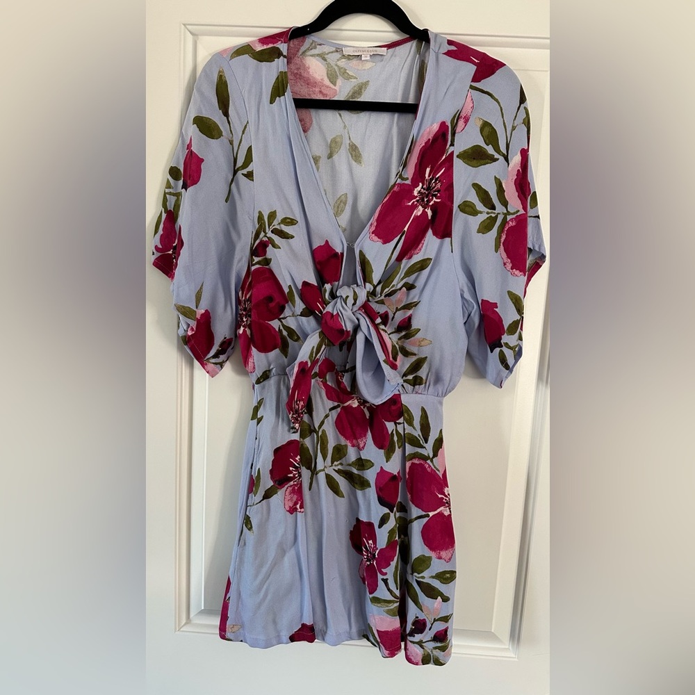 Blue floral mini dress with peekaboo cutout